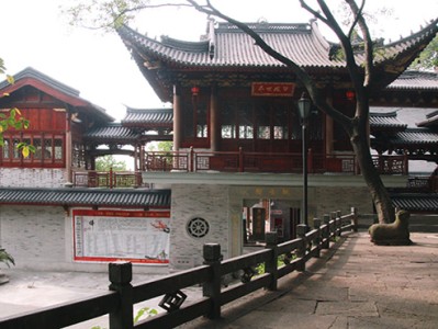 古建筑设计中融入杭州地域文化元素的创新探索