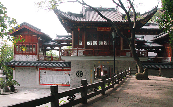 公司如何借鉴古建筑设计的布局美学原则